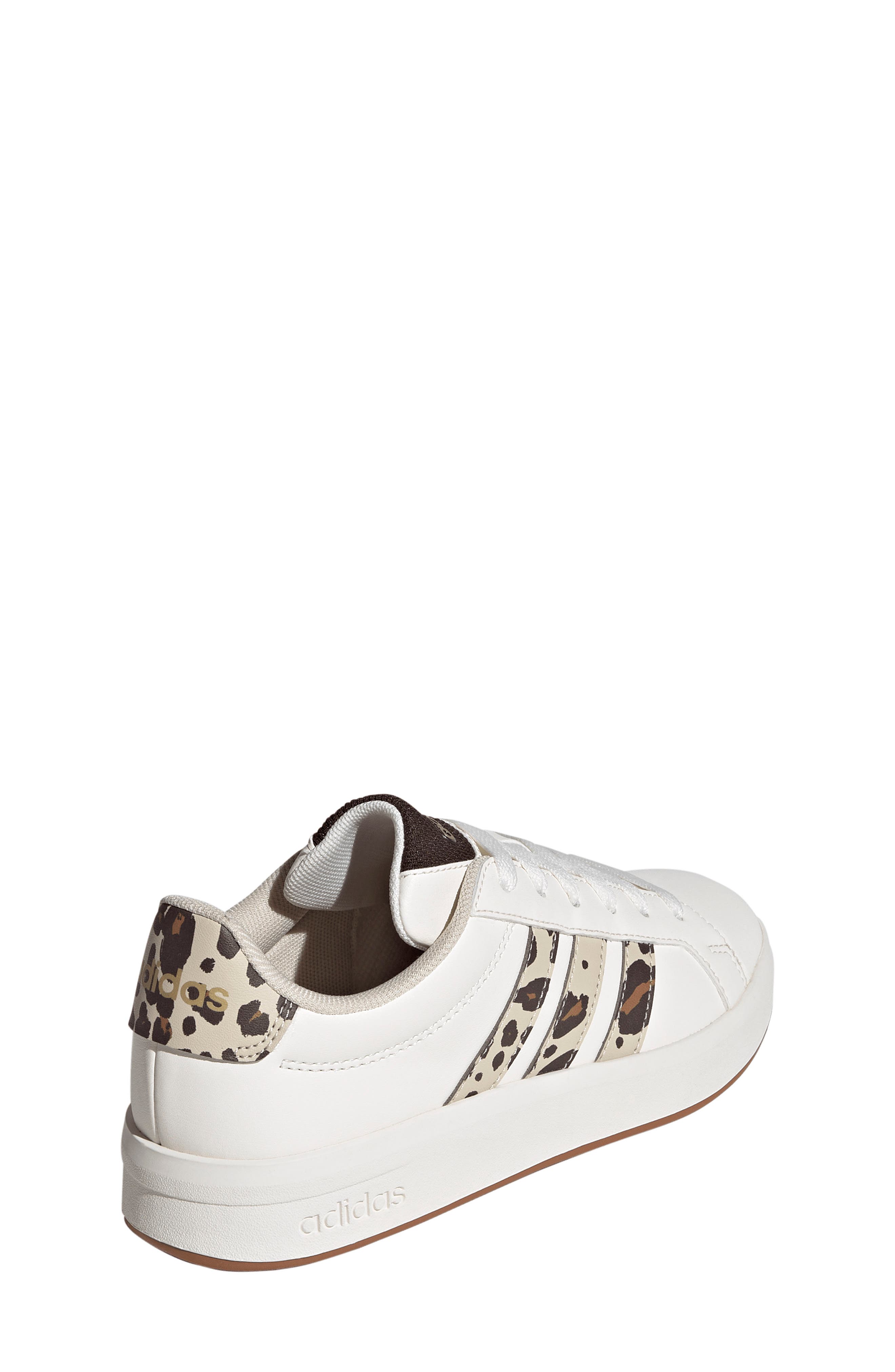 adidas Kids' Grand Court 3.0 Sneaker, Alternate, color, White/ Crystal Linen/ Coffee