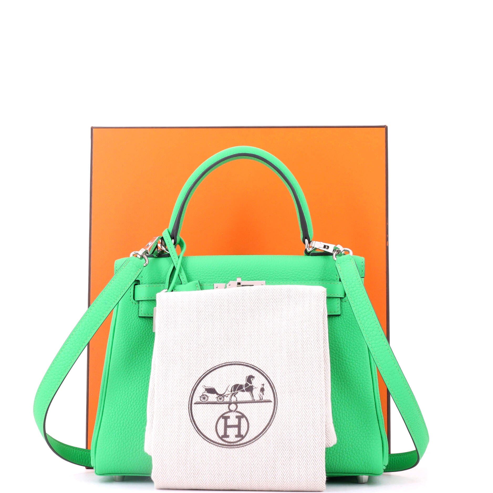 Pre-Owned Hermes Kelly Handbag Green Togo with Palladium Hardware 25, Alternate, color, Vert Comics