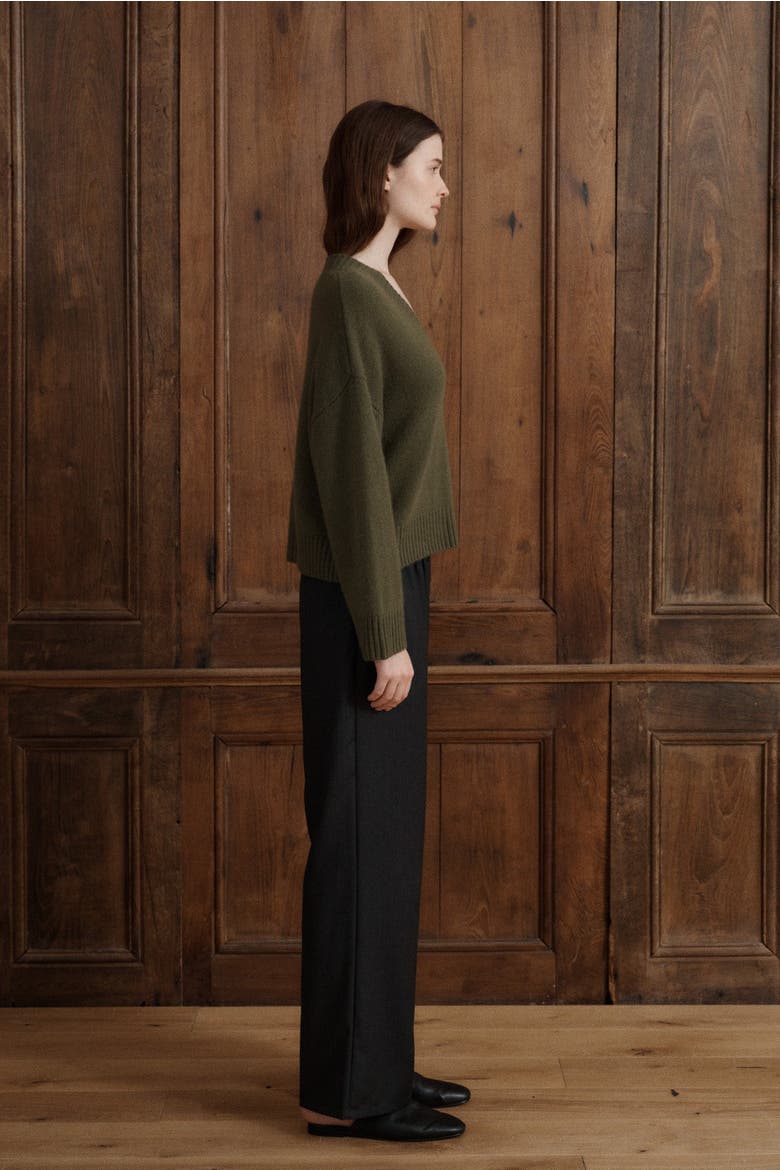 Filippa V-Neck Cashmere Sweater, Alternate, color, Moss