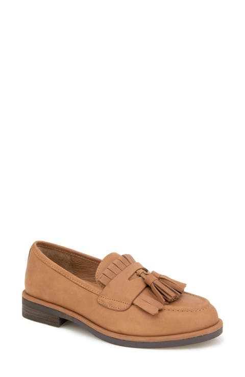 Cydney Tassel Kiltie Penny Loafer (Women)