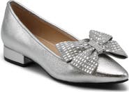 Adrienne Vittadini Pinos Bow Pump