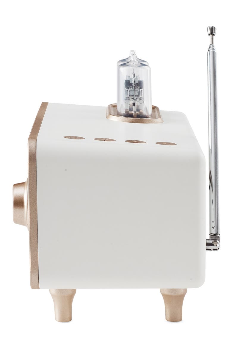 Milton Radio, Alternate, color, WHITE SAND