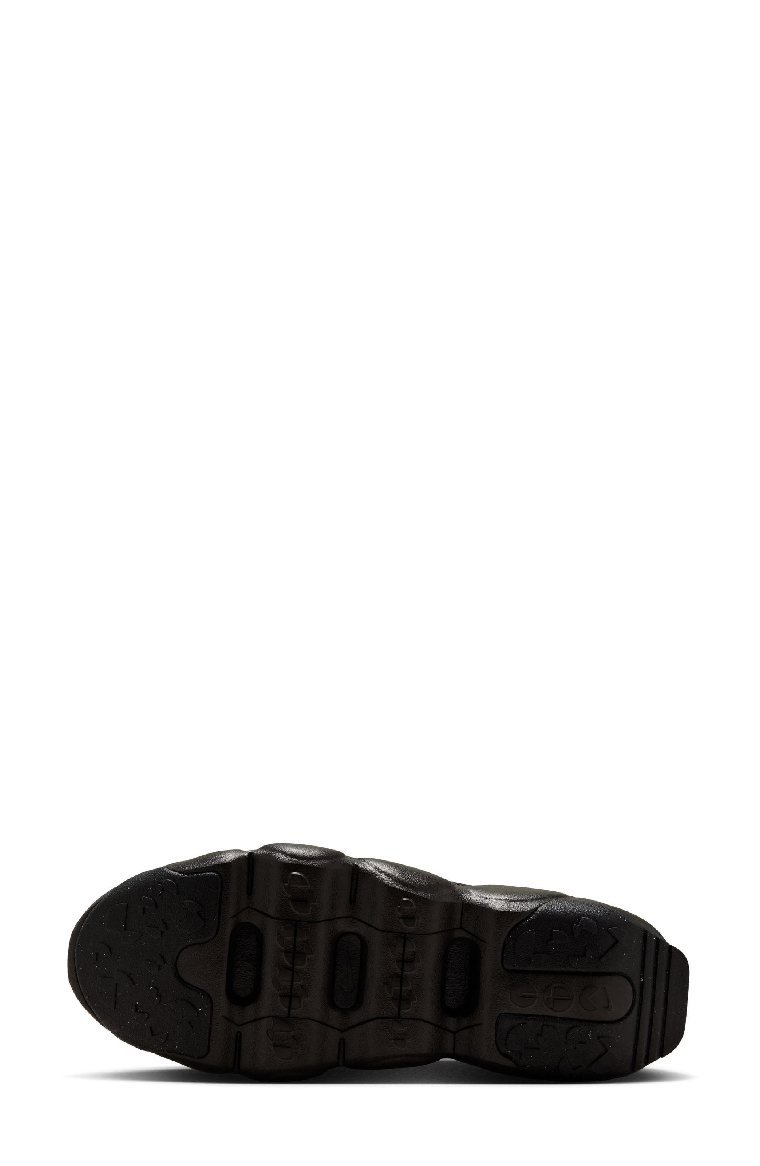 Nike Flyknit Bloom Sneaker, Alternate, color, 