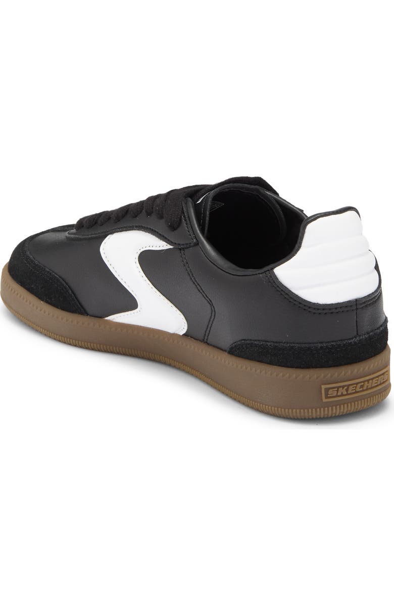 SKECHERS Kids' Hotshot Junior Varsity Sneaker, Alternate, color, Black/ White