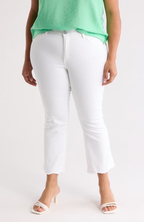 Destroyed Scallop Barely Bootcut Jeans (Optic White) (Plus)