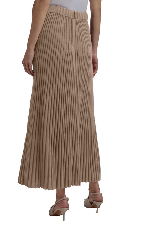 Misook Pleated Knit Skirt In Sand