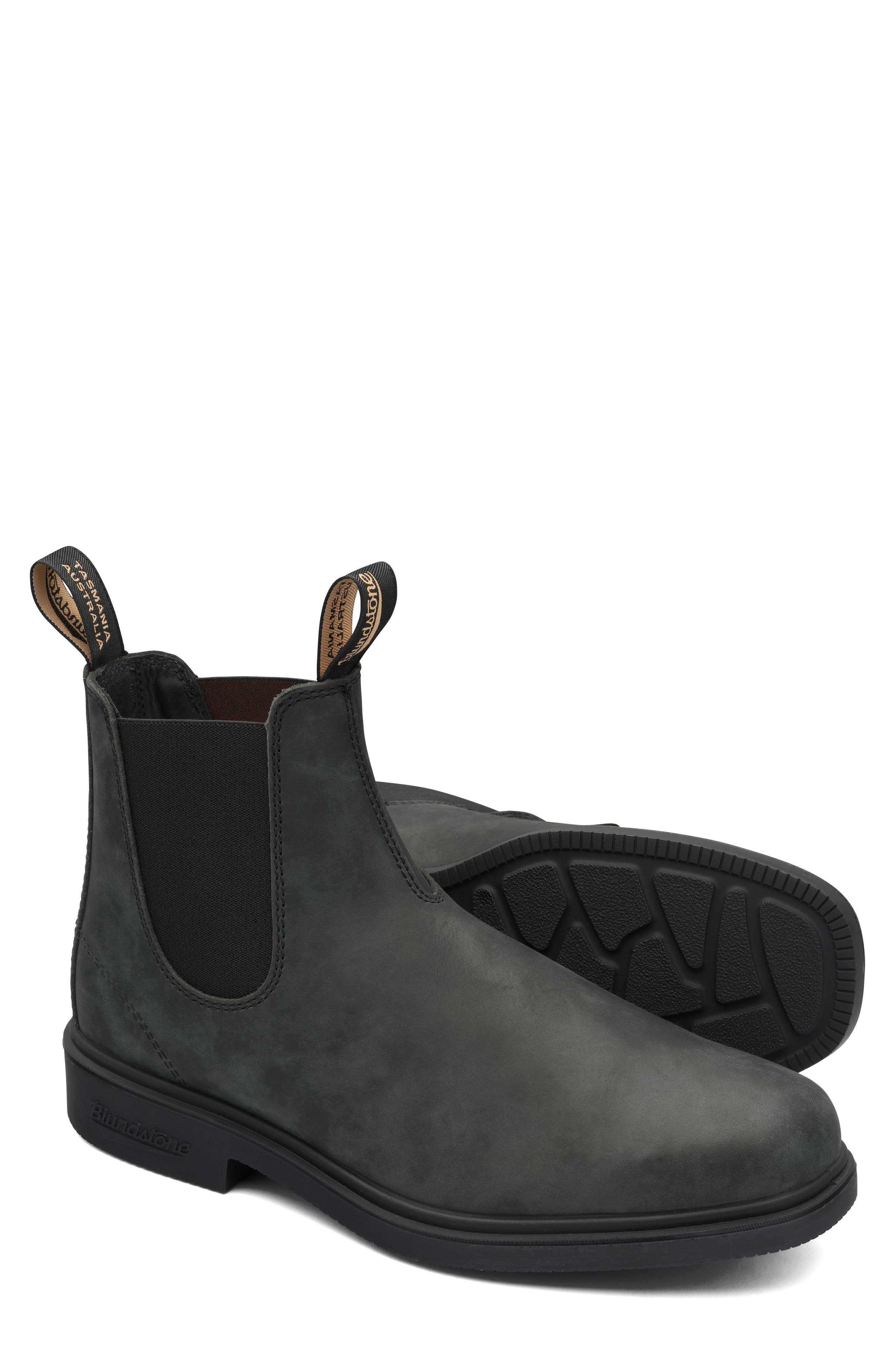 Blundstone Footwear Gender Inclusive Chelsea Boot, Alternate, color, Rustic Black Leatherdnu