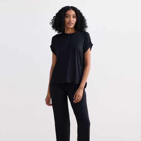 Relaxed Tee in Black