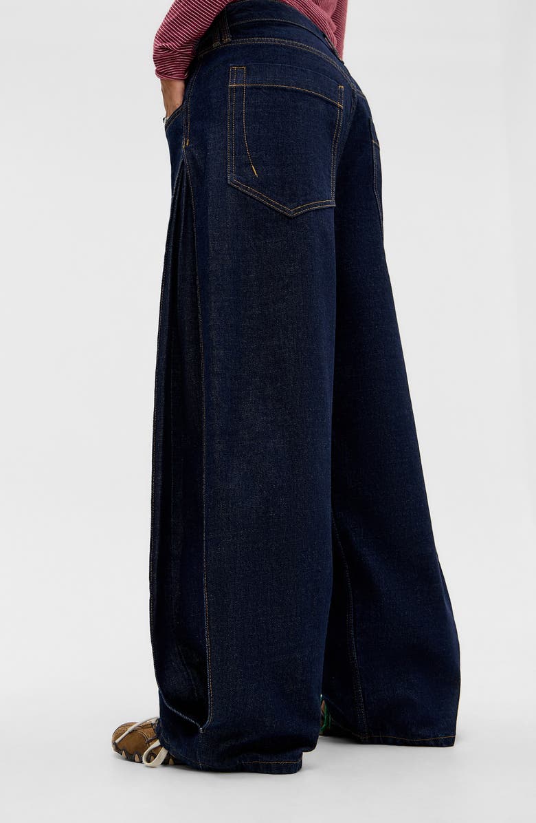 BDG Urban Outfitters Jaya Side Pleat Wide Leg Jeans, Alternate, color, Rinse