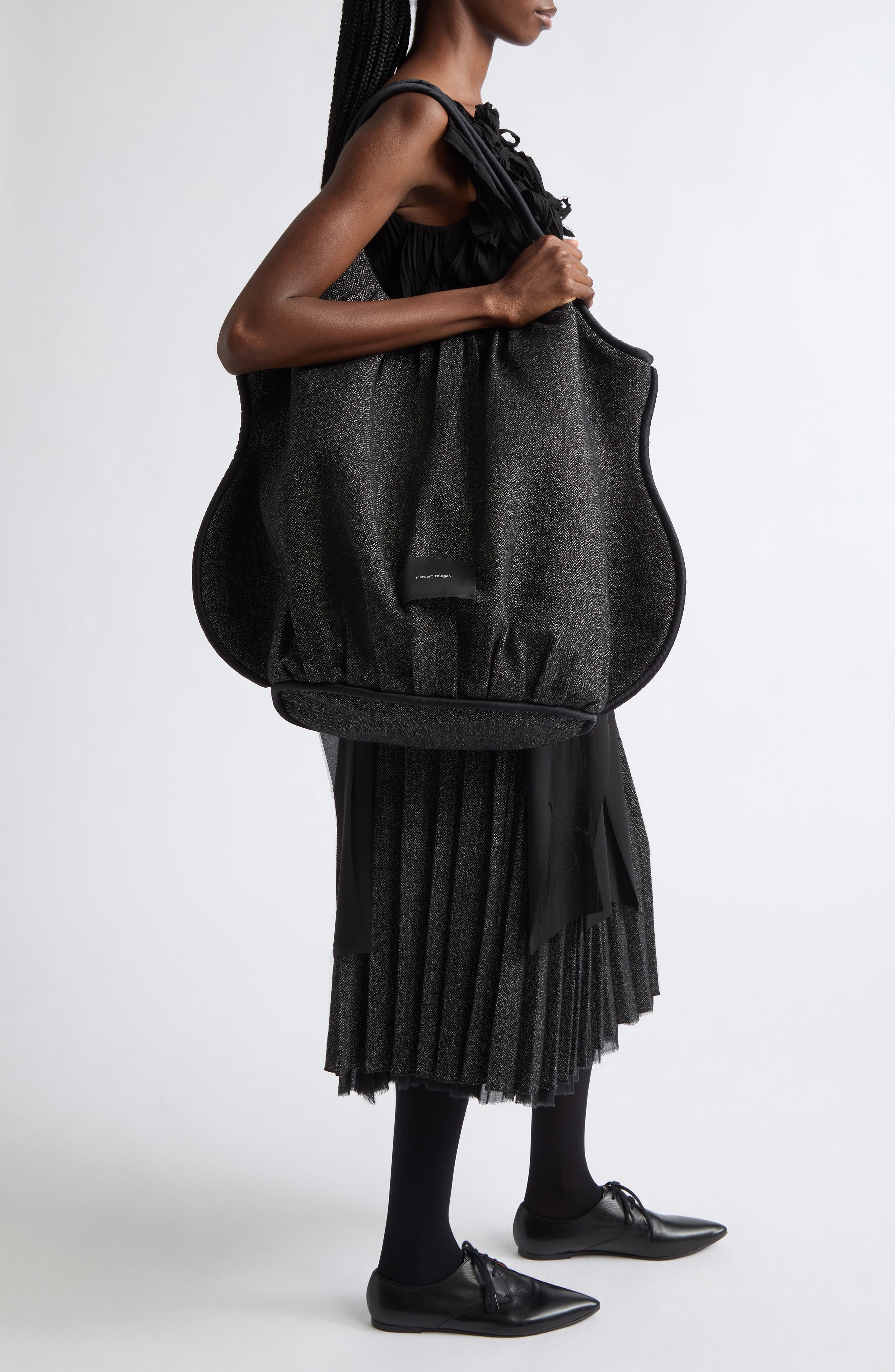Pleated Sculpted Linen & Wool Blend Tote, Alternate, color, WOOL-100