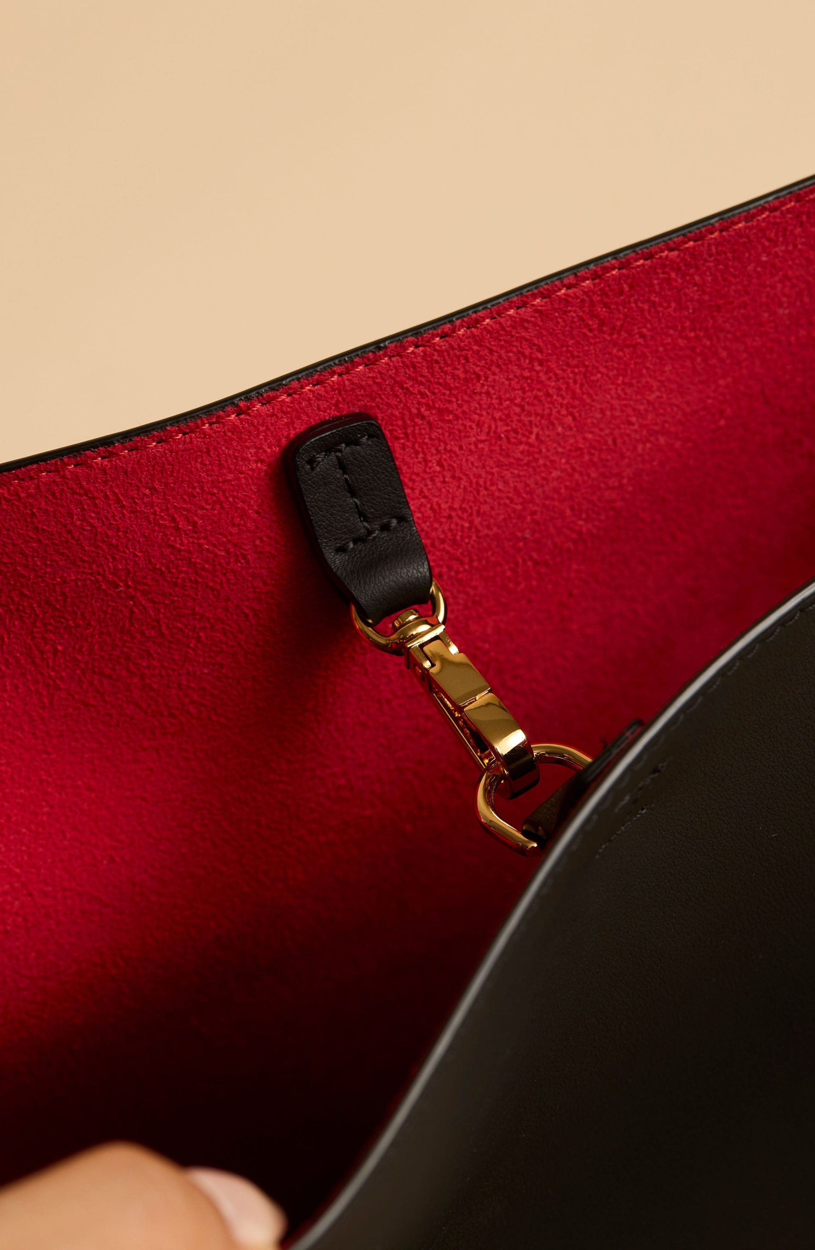 OLEADA Marina Soft Bucket Bag, Alternate, color, Onyx