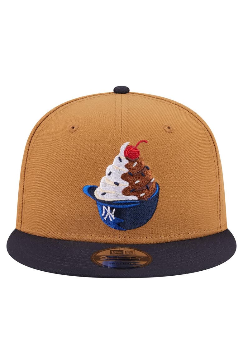 Men's New Era Khaki/Navy New York Yankees Ice Cream 9FIFTY Snapback Hat, Alternate, color, Khaki