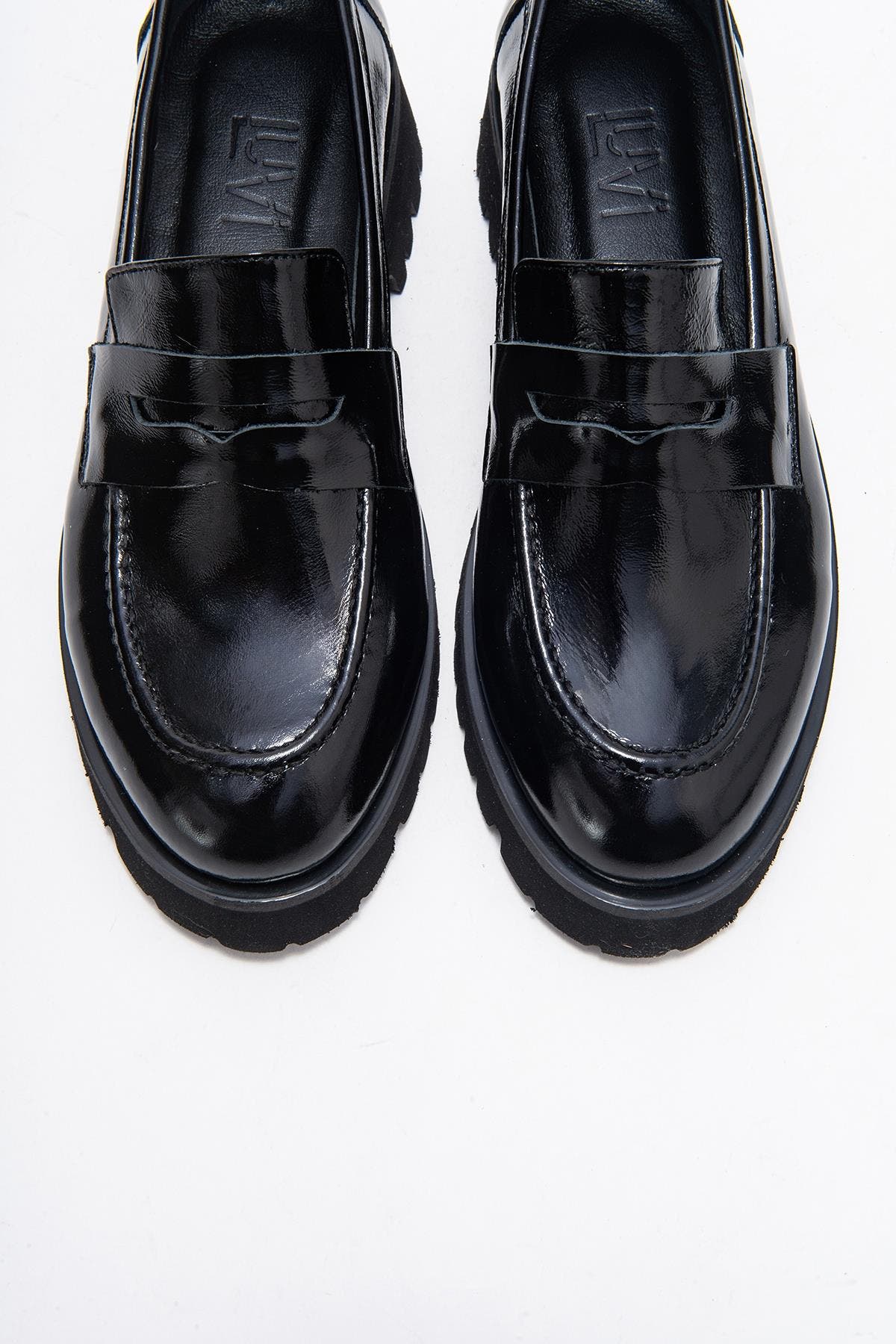 Forever & Always Shoes Vionel Leather Loafer, Alternate, color, Black Patent Leather