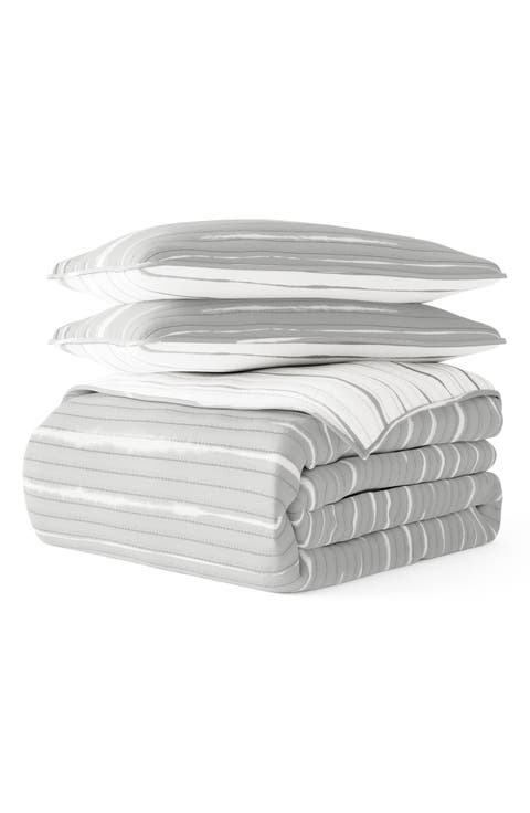 All Season Horizon Light Gray 3-Piece Down Alternative Reversible Quilt Set