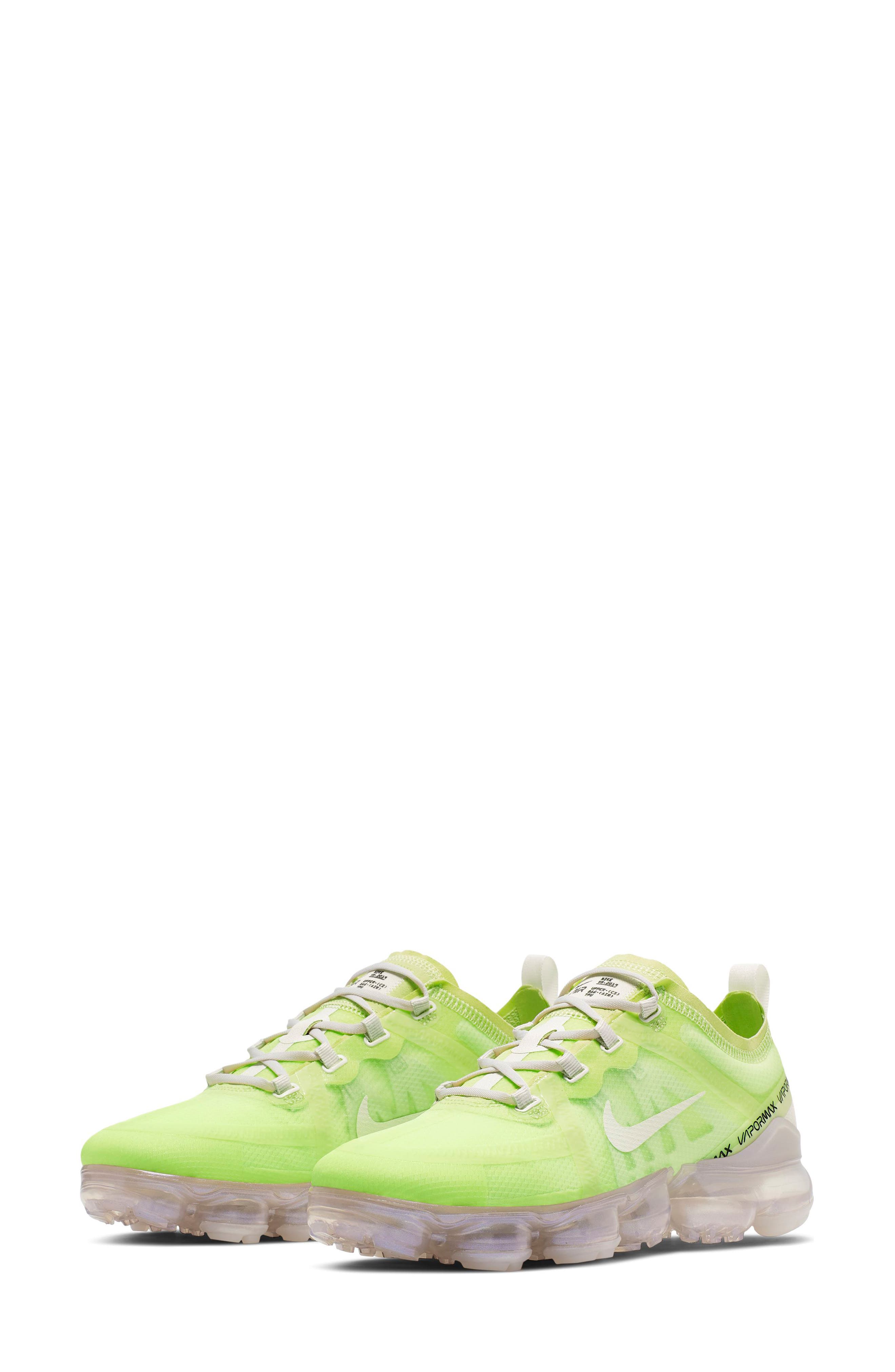 Nike Air VaporMax 2019 SE Sneaker, Main, color, 