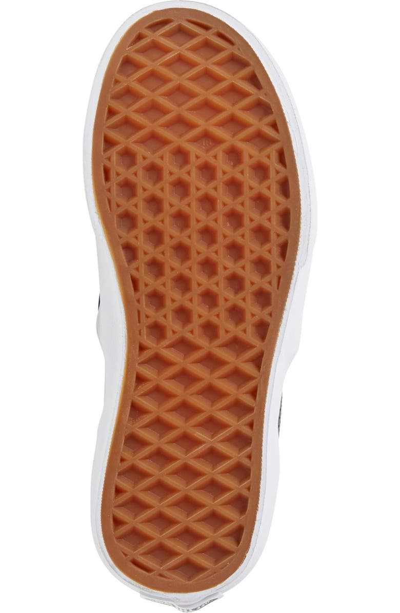 Vans 'Classic' Slip-On Sneaker, Alternate, color,