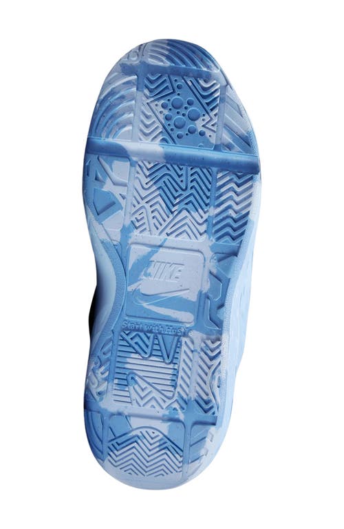 Nike Kids' Team Hustle D 12 Basketball Sneaker