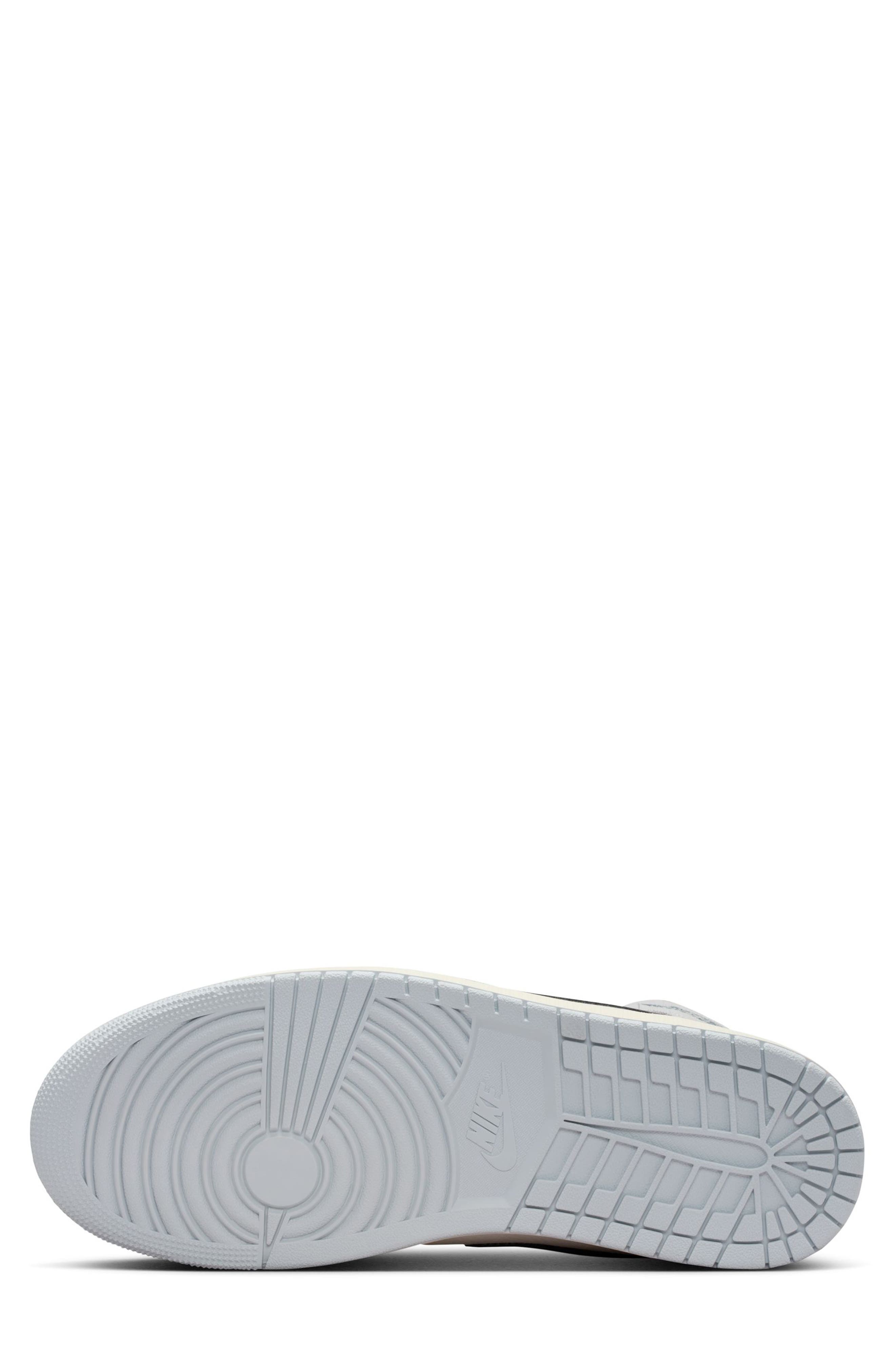 Jordan Air Jordan 1 Mid SE Basketball Sneaker, Alternate, color, Sail/ Iced Jade