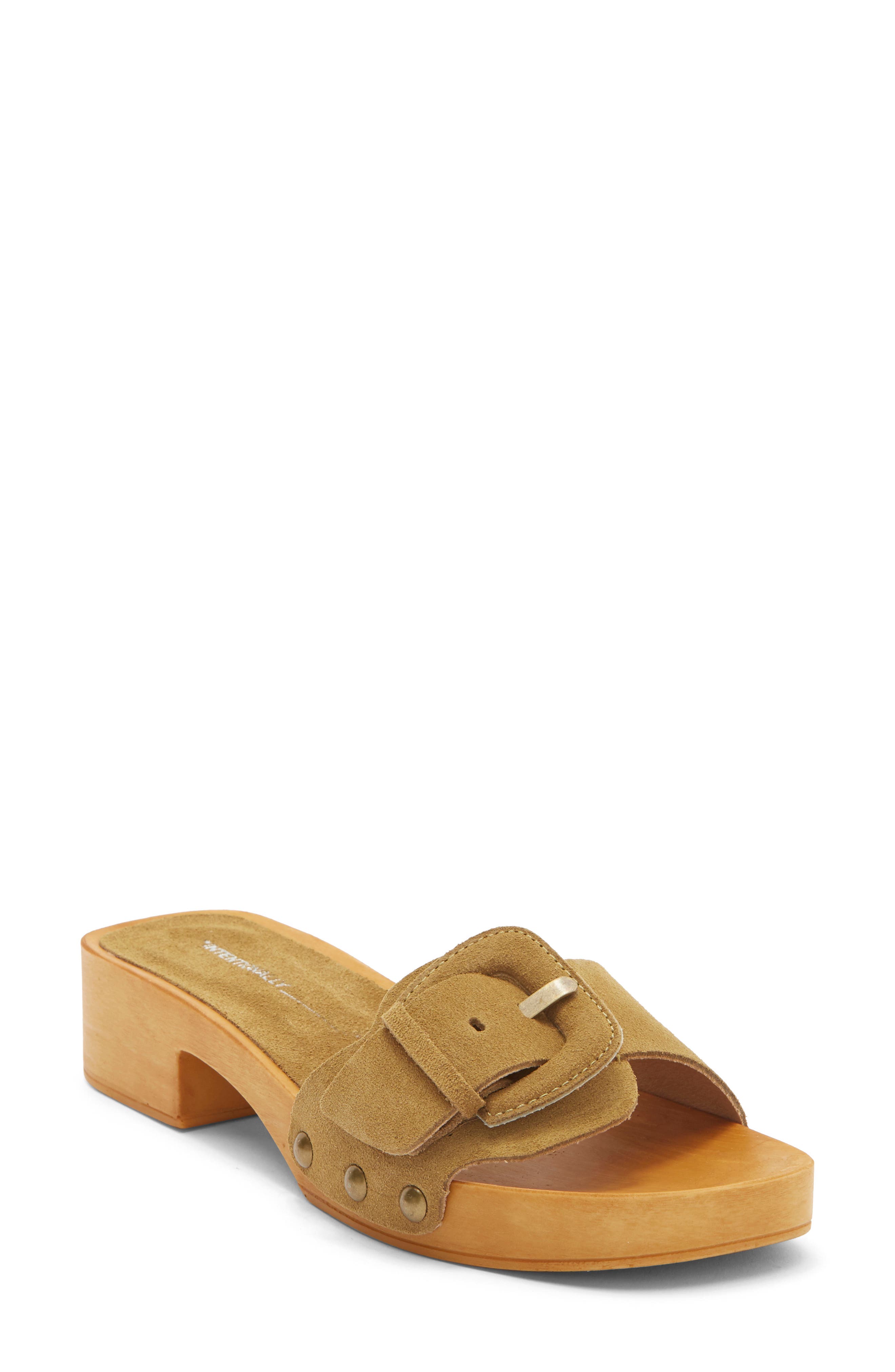Intentionally Blank Mar Clog Sandal In Brown
