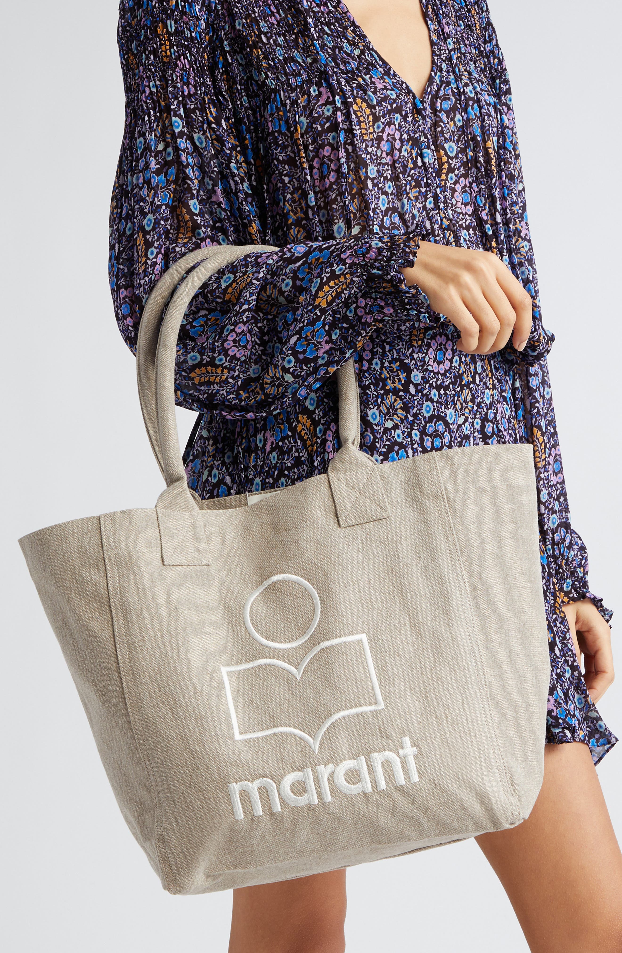 Isabel Marant Small Yenky Embroidered Logo Tote, Alternate, color, Beige