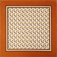 COACH Horse
Carriage Print Silk Square Scarf