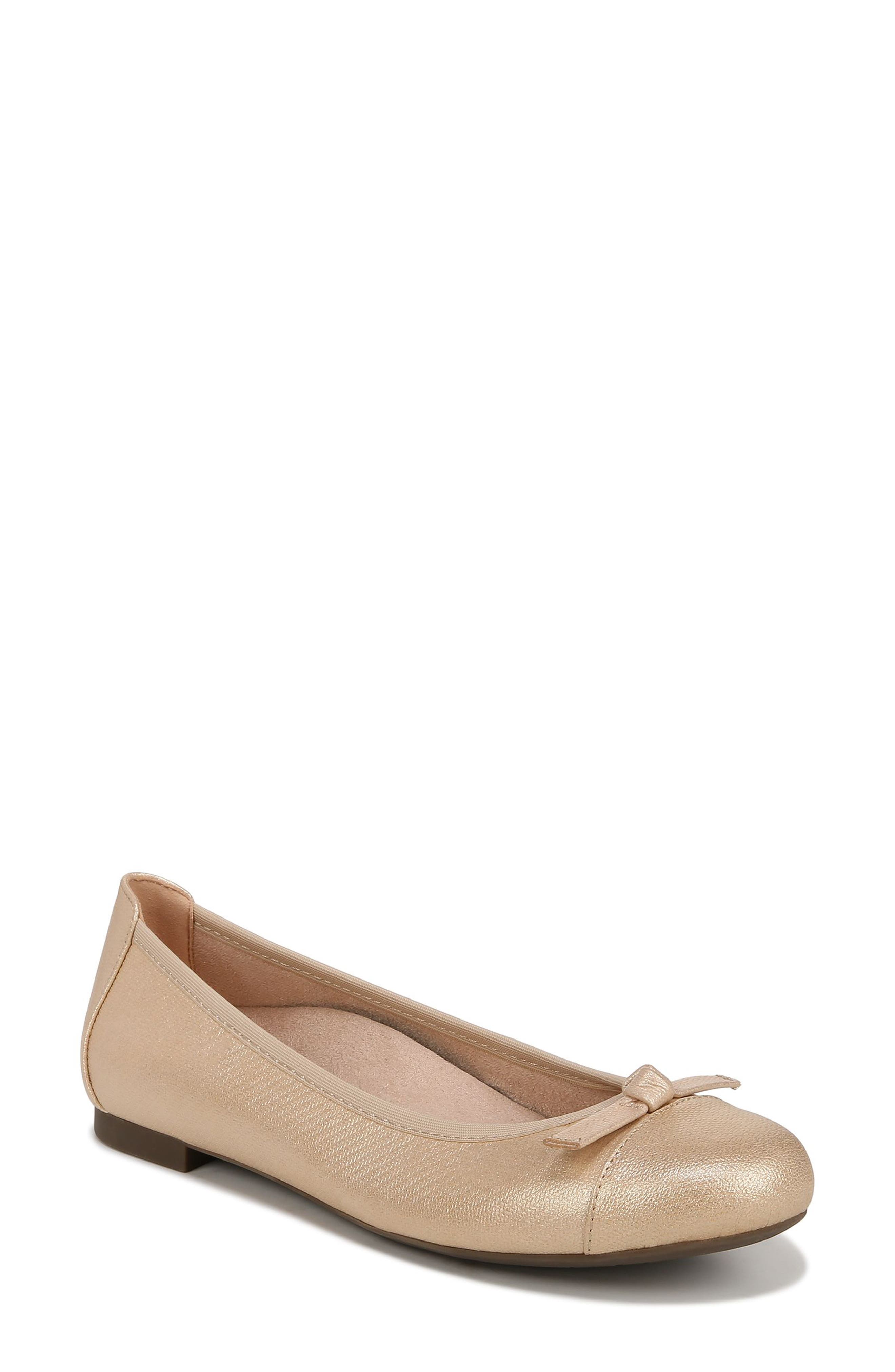 Vionic Amorie Cap Toe Ballet Flat, Main, color, 
