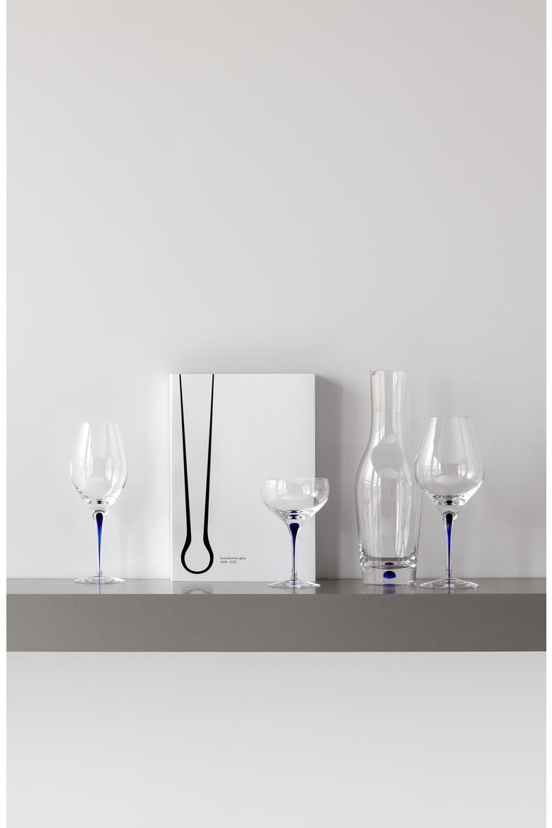 Intermezzo Wine Glass, Alternate, color, CLEAR/ BLUE