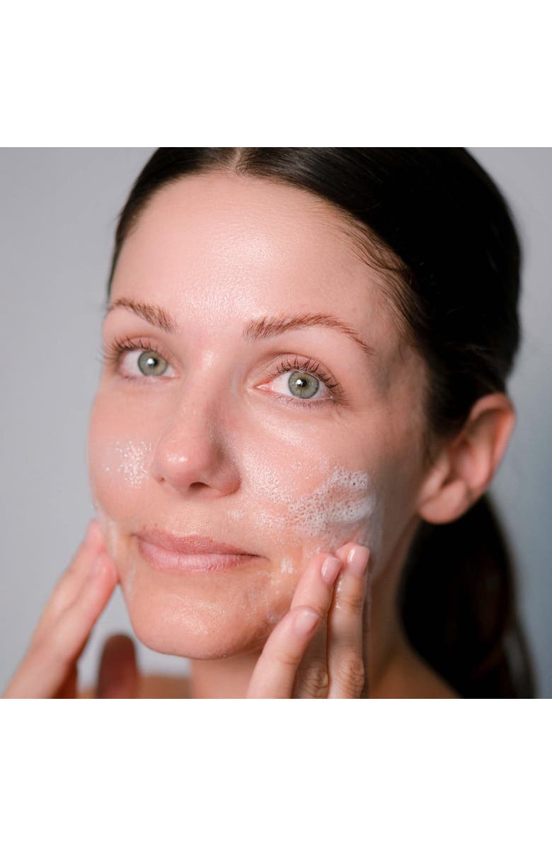 Intoxicated Cosmetics Clean Queen Glycolic Cleanser | 4oz/118mLe | Anti-Inflammatory | Peptides | Burdock Root | pH Balancing, Alternate, color, NO COLOR