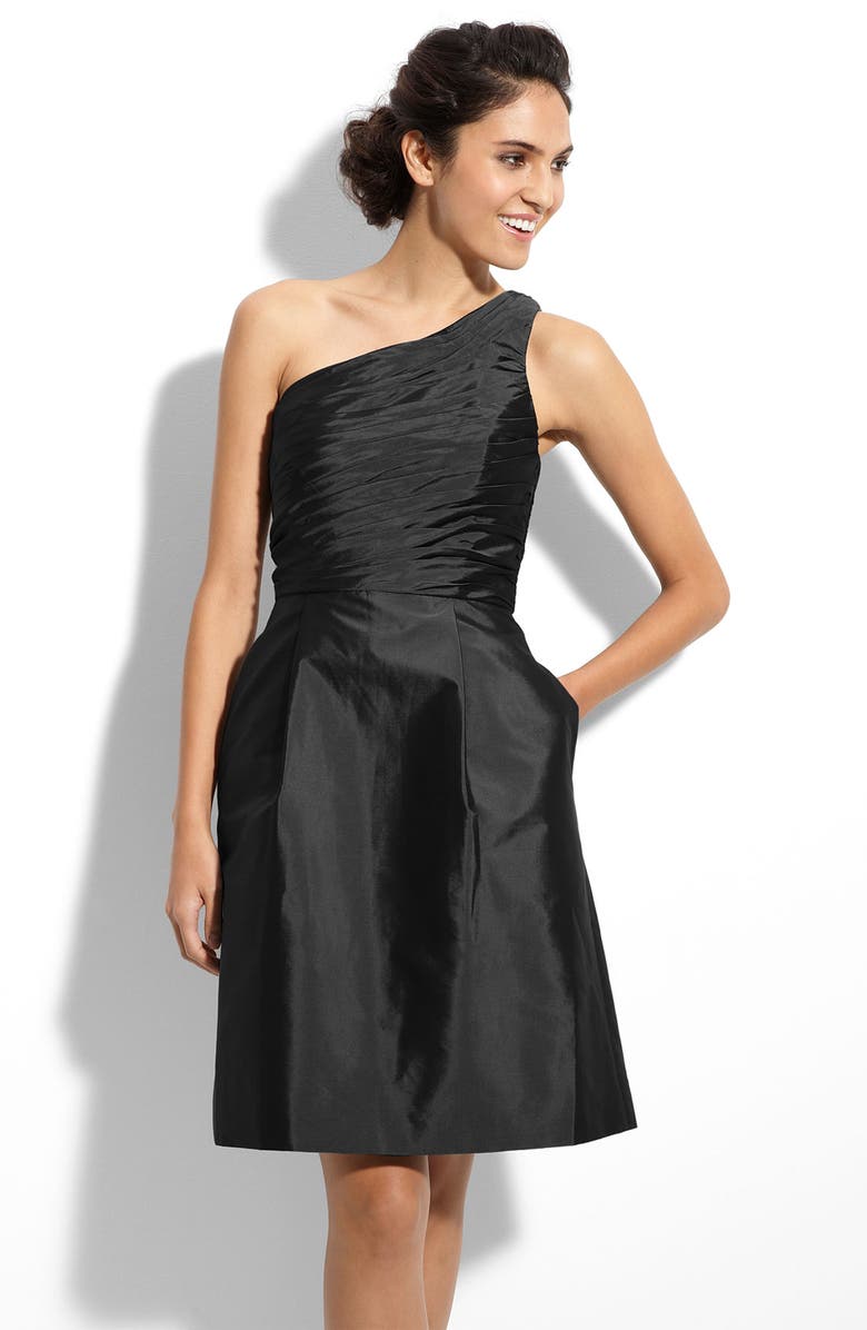 Monique Lhuillier Bridesmaids ML Monique Lhuillier Bridesmaids One Shoulder Taffeta Dress, Main, color,