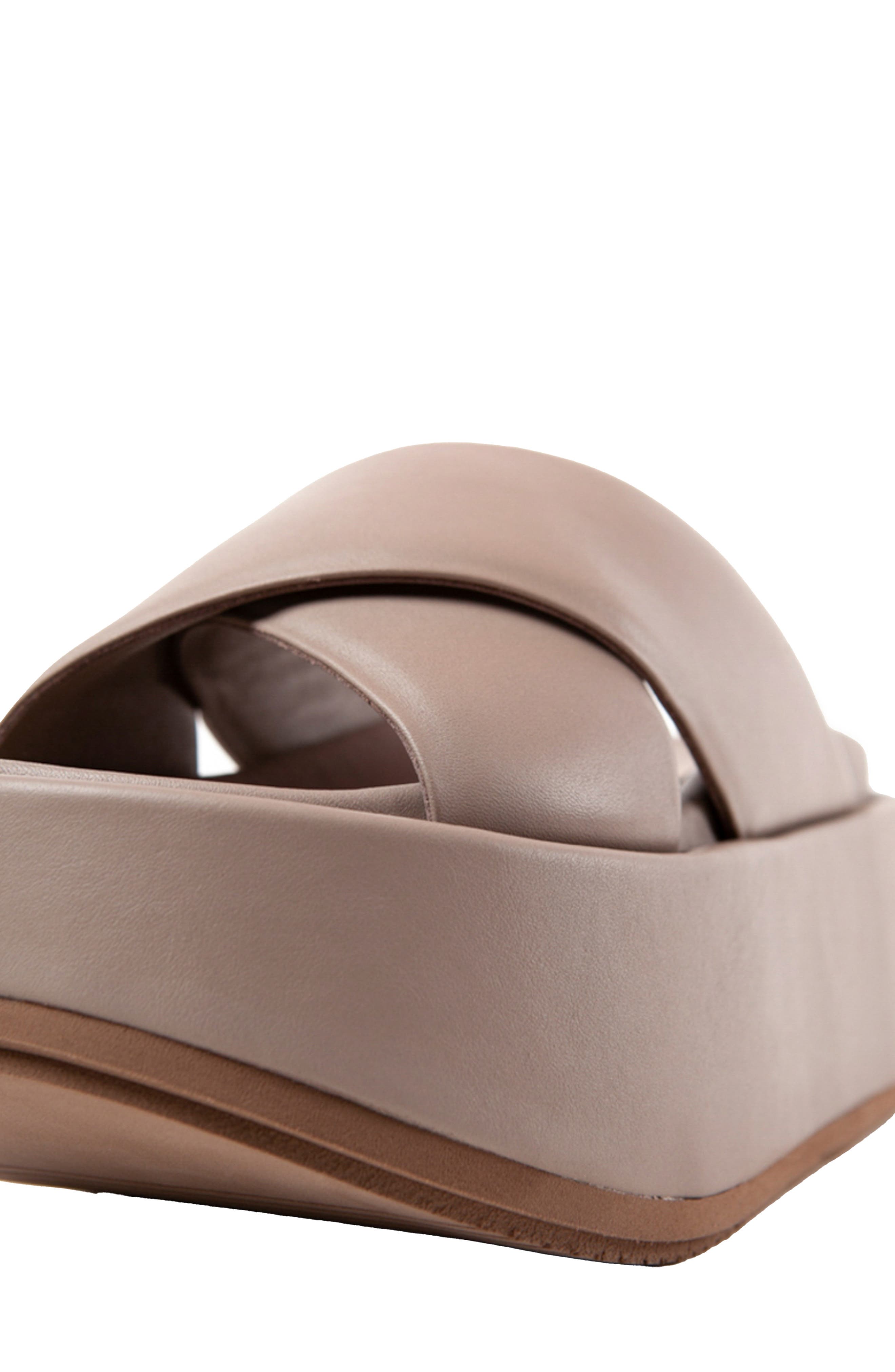 Paloma Barcelo Adit Platform Sandal, Alternate, color, 