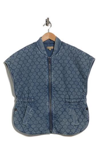 Democracy Quilted Short Sleeve Capelet In Blue