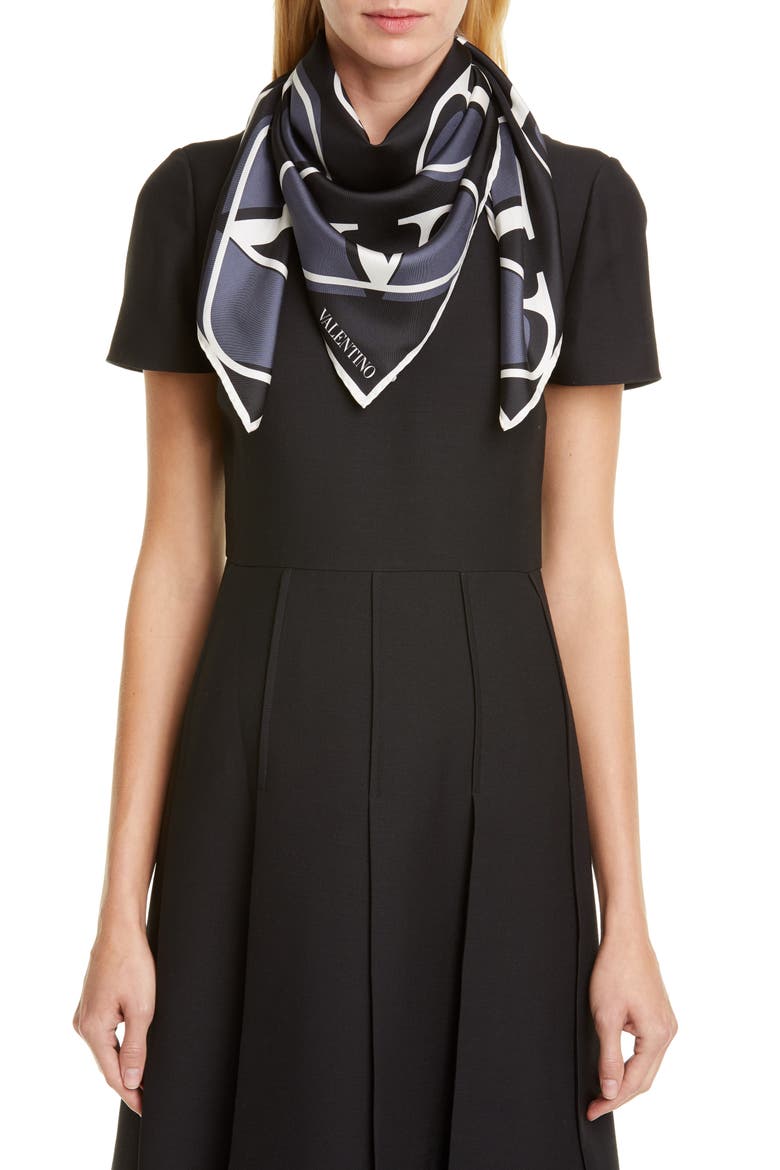 Go Logo Square Silk Scarf, Alternate, color, NERO/ BIANCO