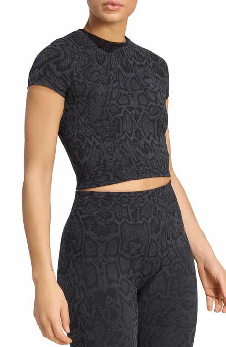 Seamless Crop Performance T-Shirt