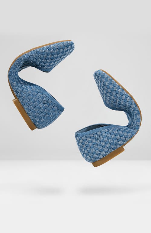 Vivaia Square-toe V-cut Flats