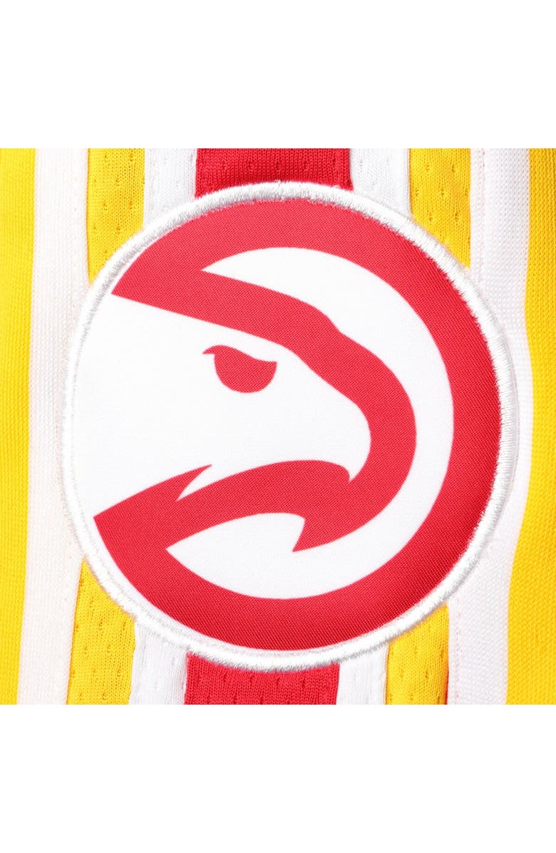 Nike Men's Nike Red Atlanta Hawks Statement Edition Swingman Shorts, Alternate, color, Red