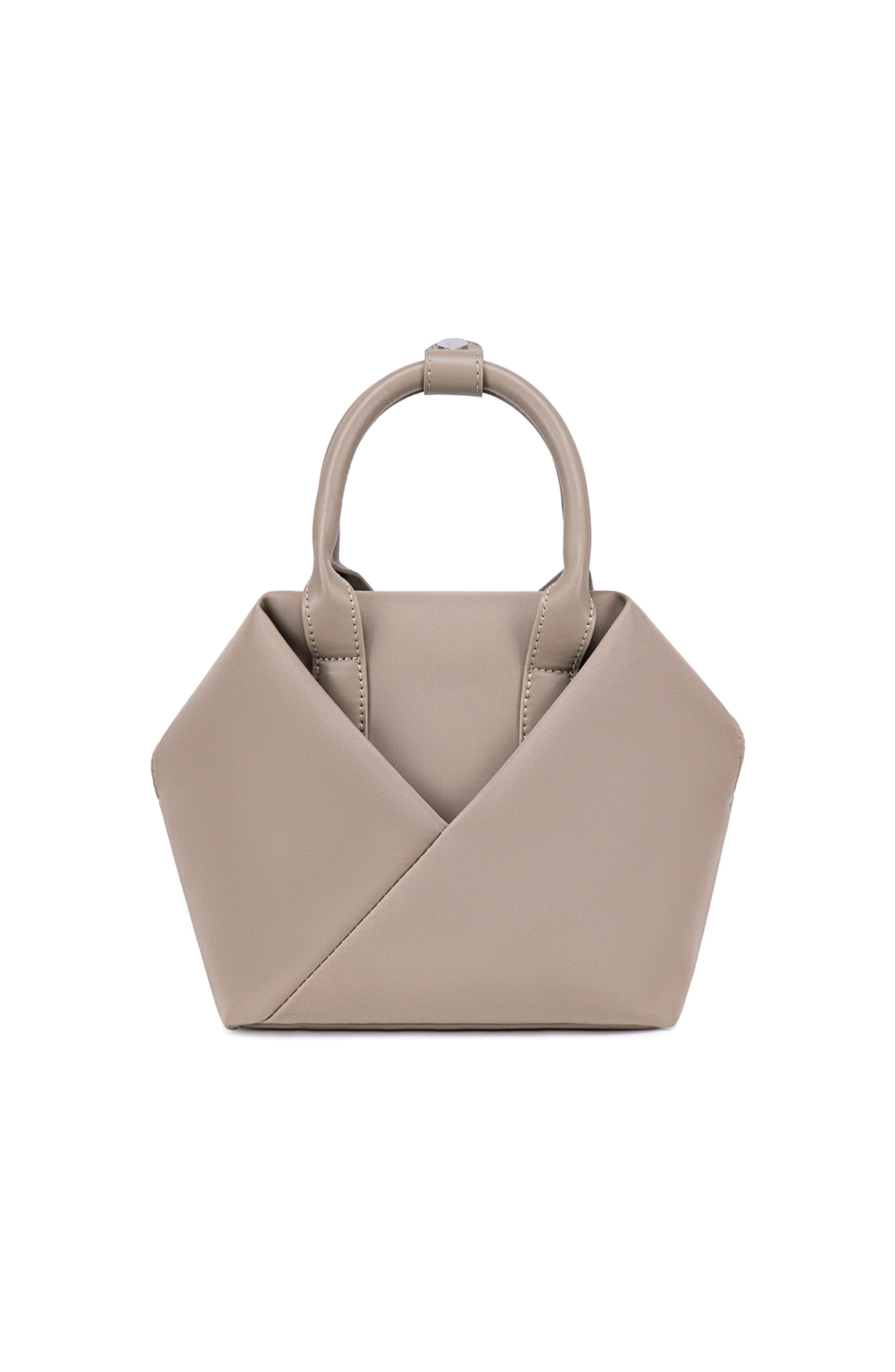 Champagne Taupe