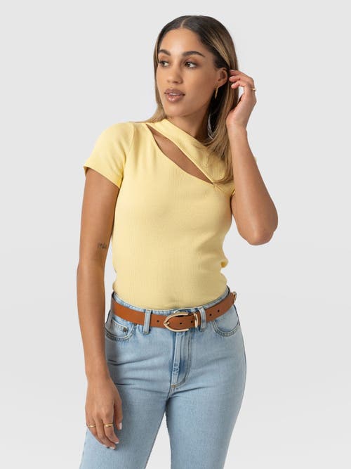 Saint And Sofia Saint + Sofia Reveal Tee In Yellow