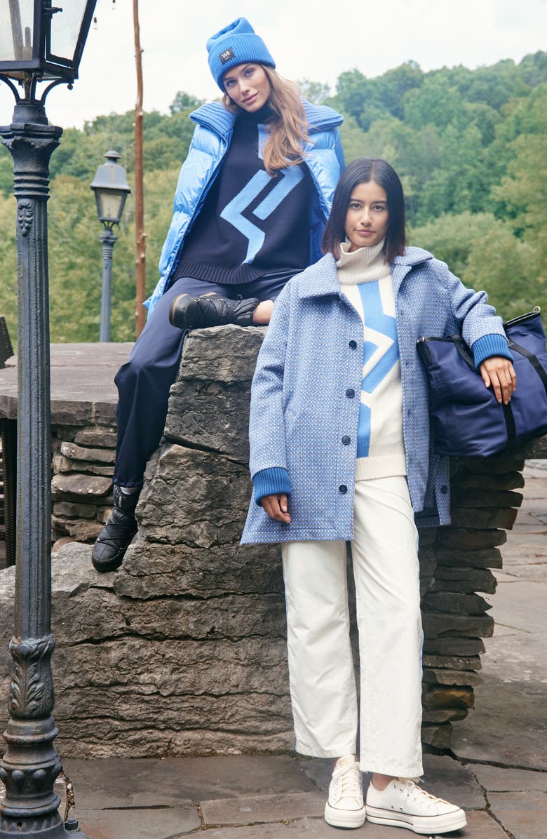 WE-AR4 The Anywhere Weekend Tote, Alternate, color, Blue