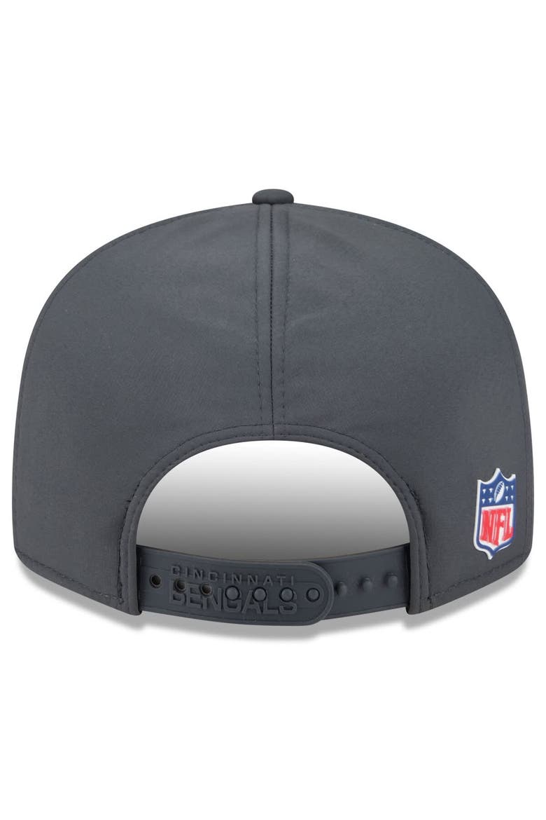 Men's New Era Charcoal Cincinnati Bengals 2025 Sideline Cold Weather Split Panel 9FIFTY Snapback Hat, Alternate, color, Charcoal