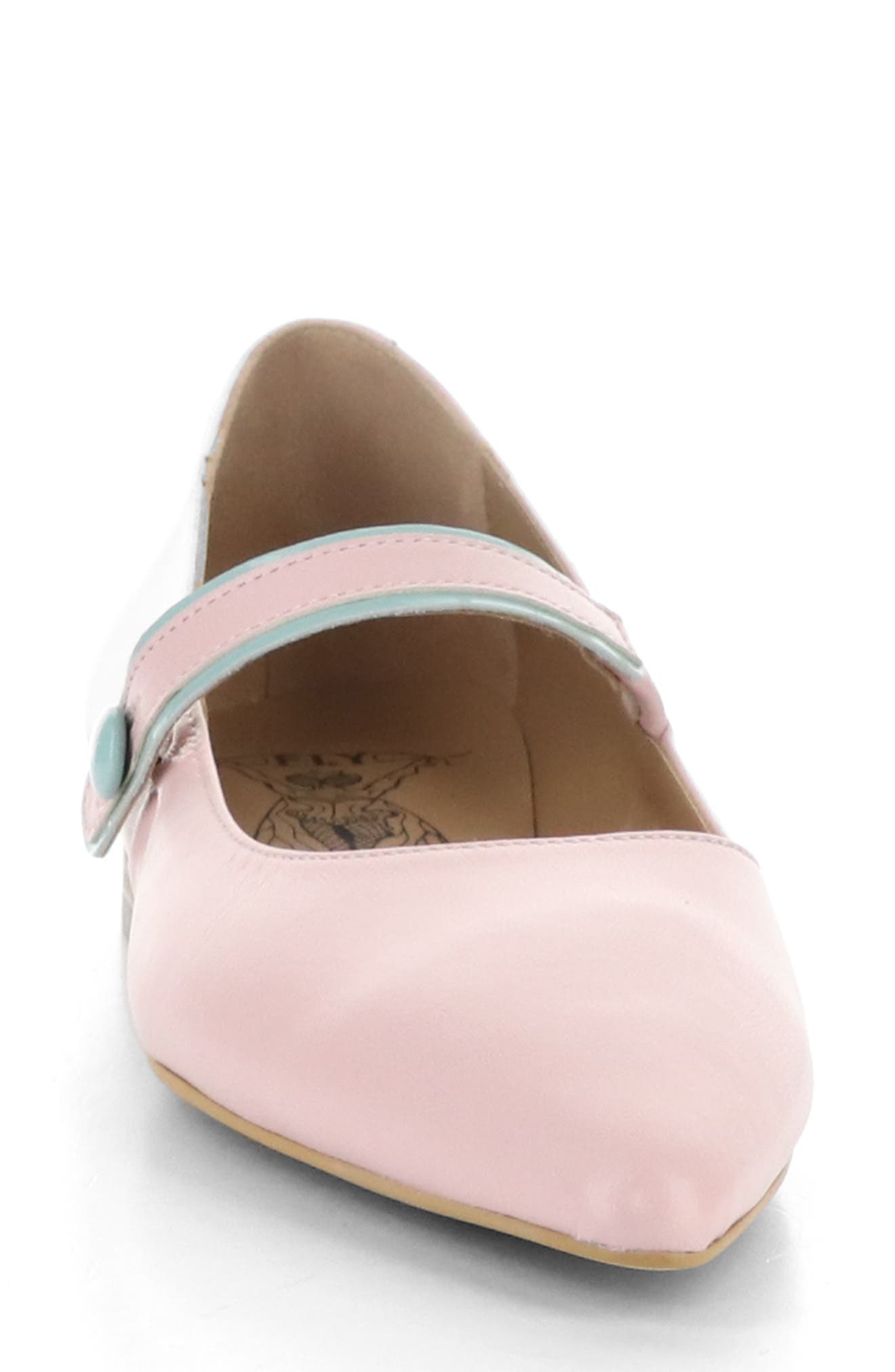 Suln Pointed Toe Flat, Alternate, color, PALE PINK KAISER/ NAPPALAK