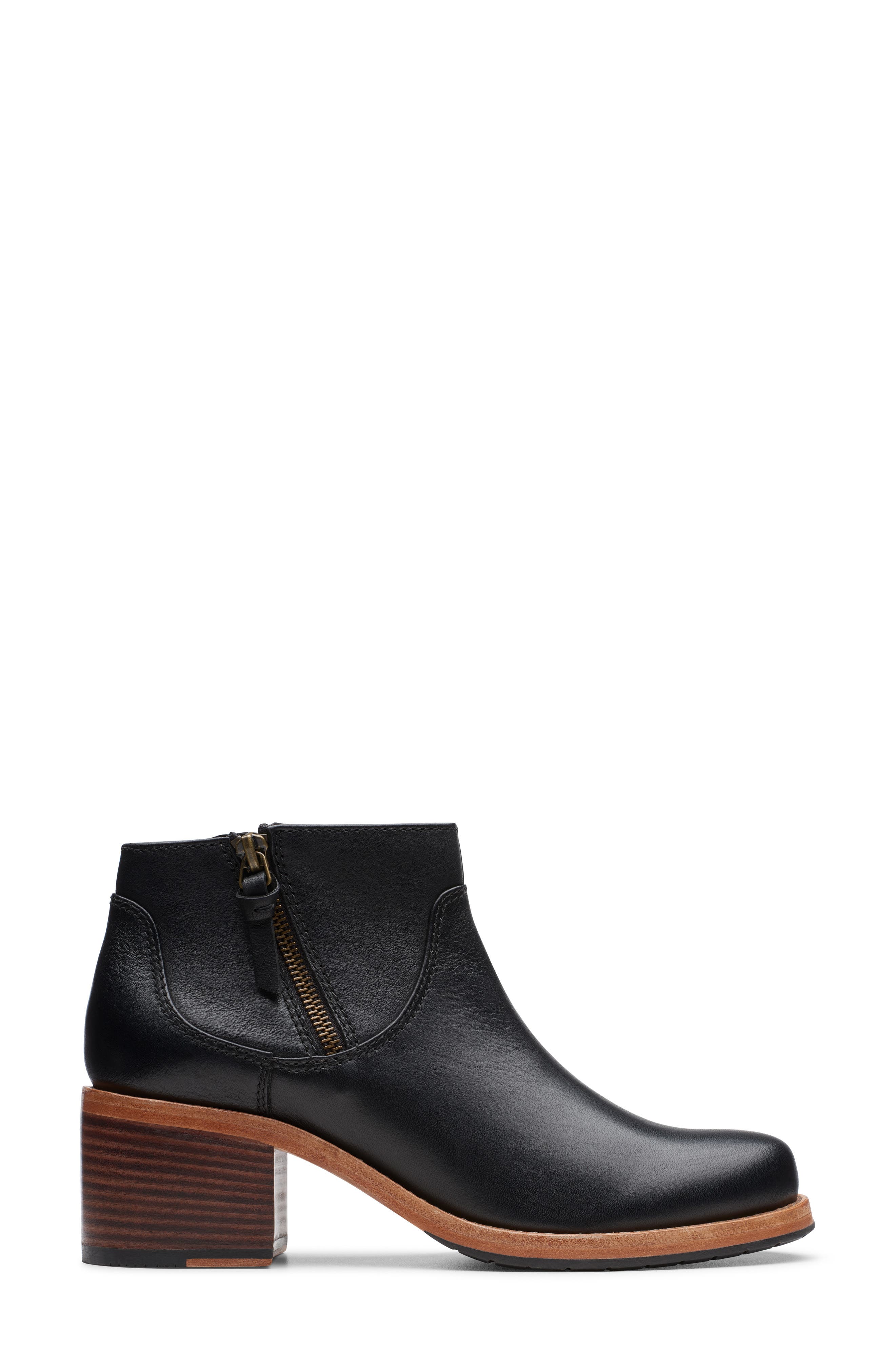 Clarks<sup>®</sup> Clarkdale Dawn Bootie, Alternate, color, 