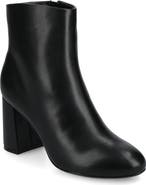 Journee Collection Kit Ankle Boot