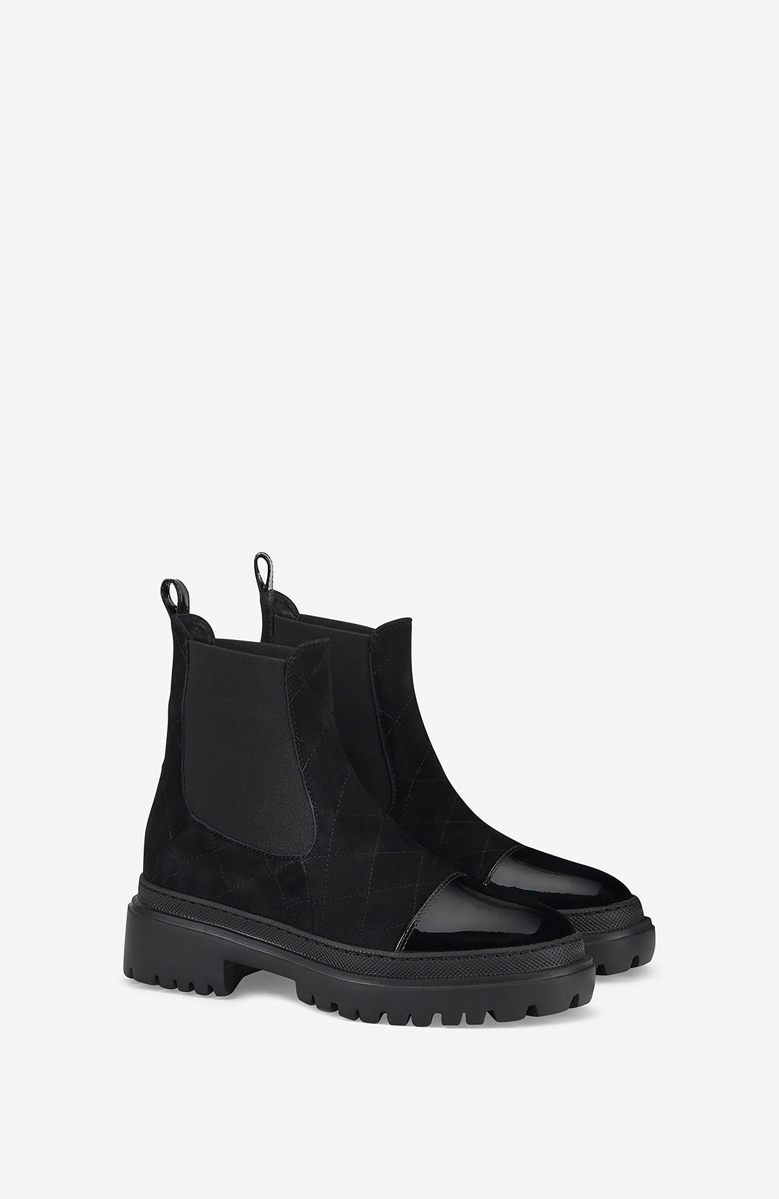 AGL Mary Beat Quilted Ankle Boot, Alternate, color, Black