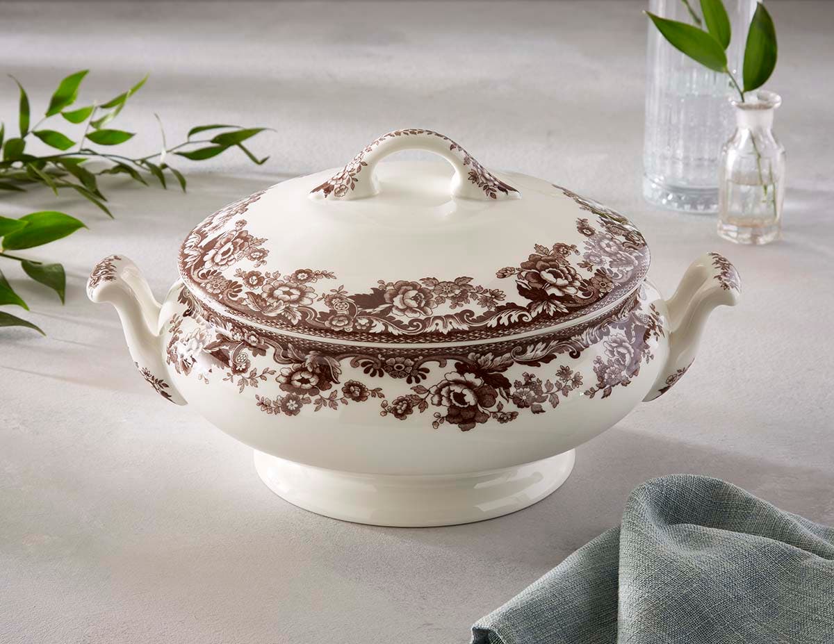 Spode Delamere Covered Vegetable Dish 9