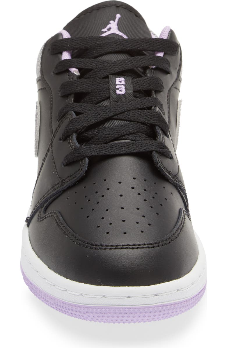 Jordan Air Jordan 1 Low SE Basketball Sneaker, Alternate, color,