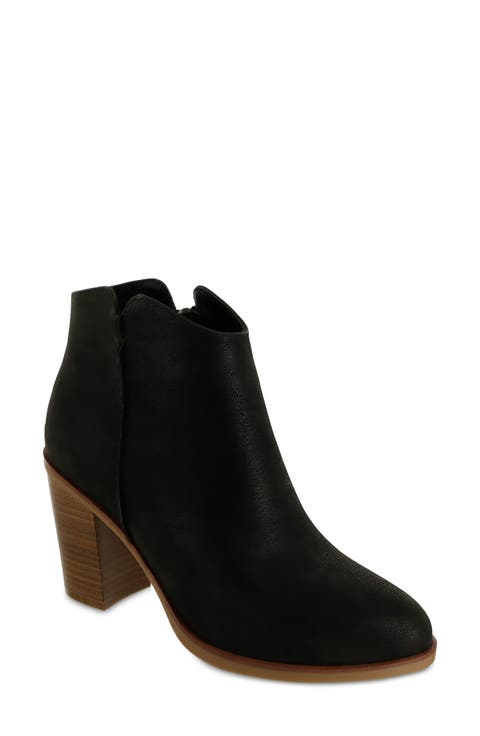 Barby Block Heel Bootie (Women)