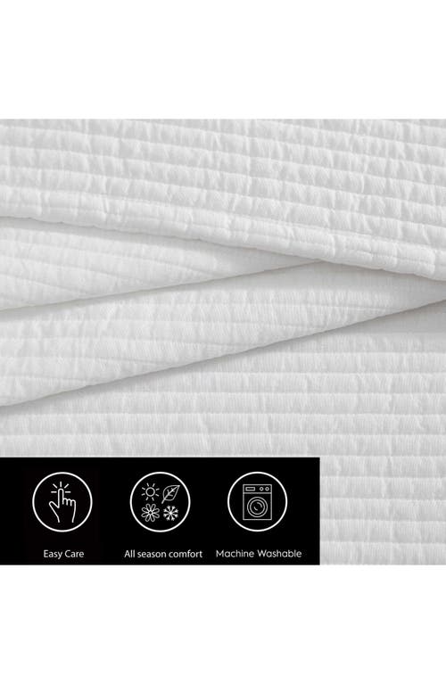 Vera Wang Cotton Voile Queen Quilt Set In White