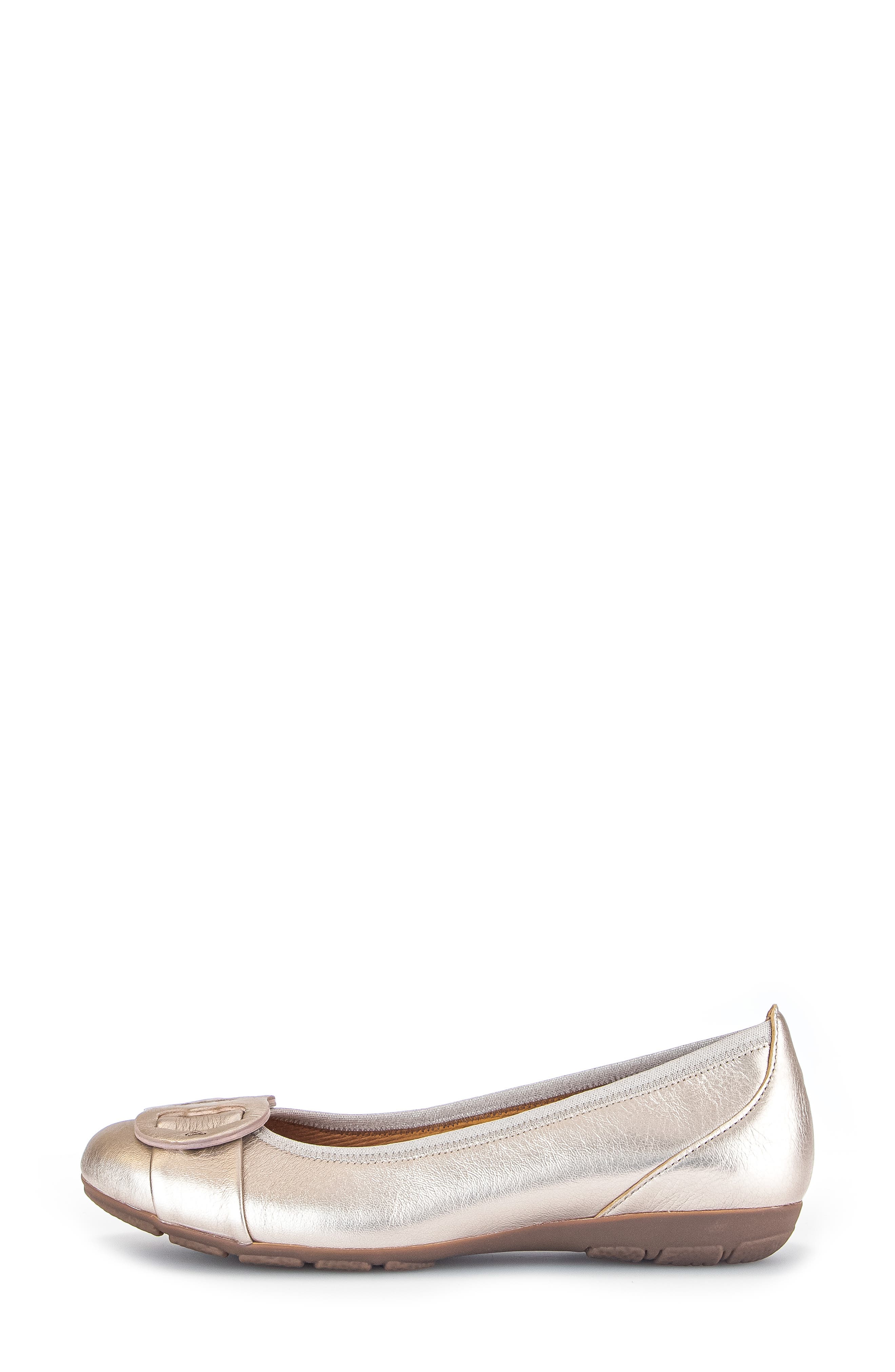 Gabor Buckled Flat, Alternate, color, Puder