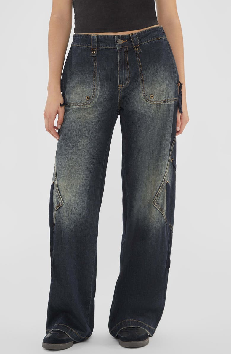 GUESS Lace-Up Wide Leg Cargo Jeans, Main, color, 