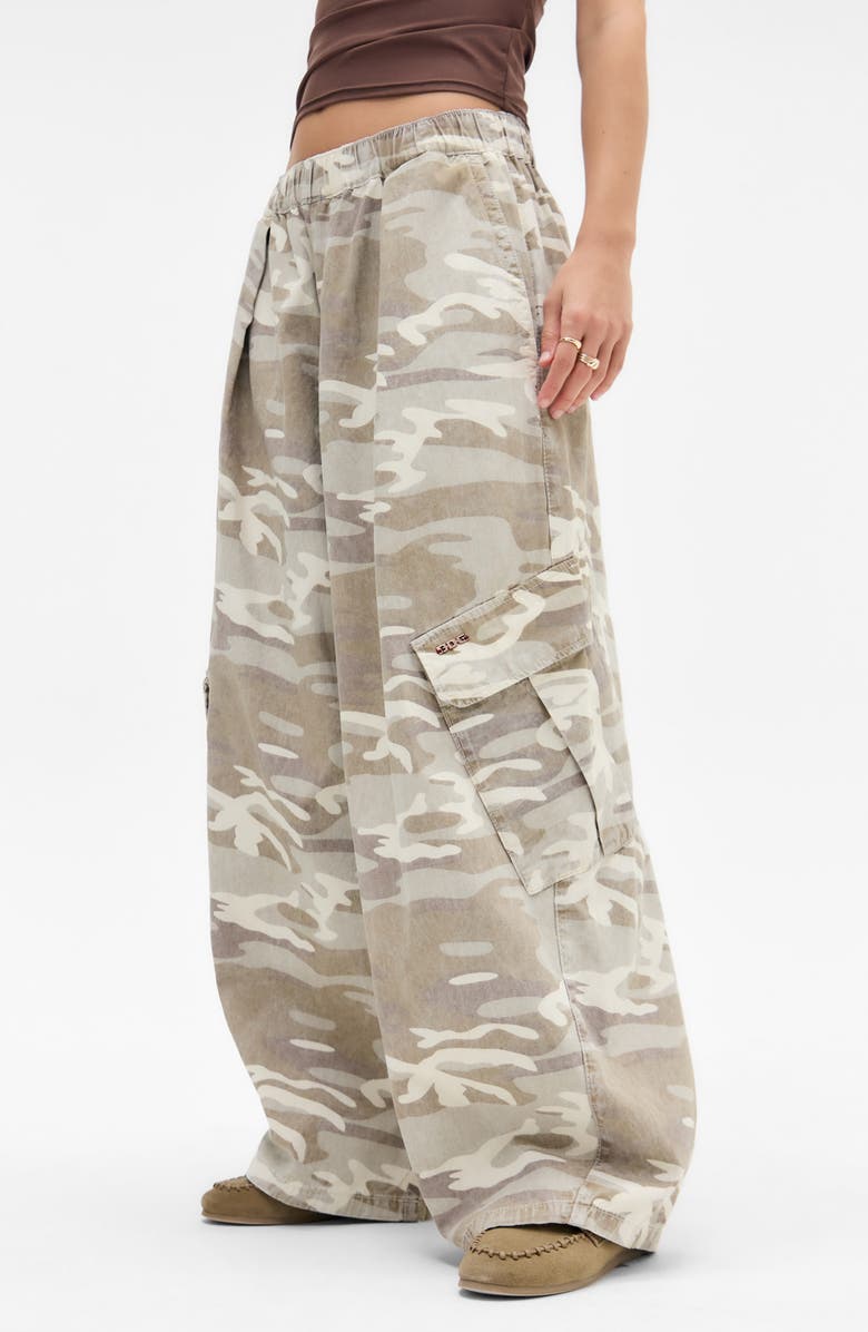 BDG Urban Outfitters Bobbi Camo Cotton Cargo Pants, Alternate, color,